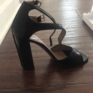 Size 8 Chloe heels